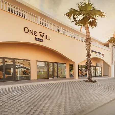 Two Bedroom In Caesar & Spa, Long アパート *