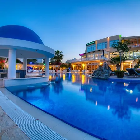 アパート Two Bedroom In Caesar & Spa, Long *