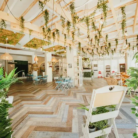 Two Bedroom In Caesar & Spa, Long Perivolia tou Trikomou