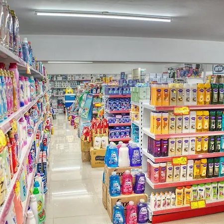 Two Bedroom In Caesar & Spa, Long