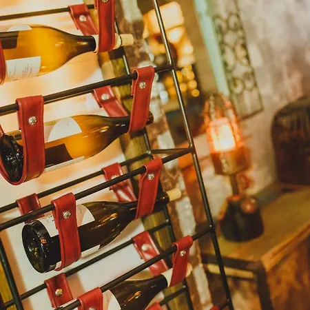 Two Bedroom In Caesar & Spa, Long *