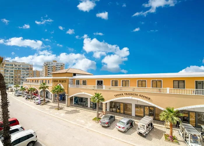 Apartment Two Bedroom In Caesar & Spa, Long