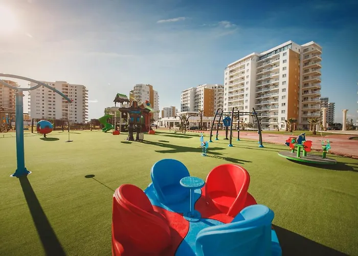 Two Bedroom In Caesar & Spa, Long Apartment