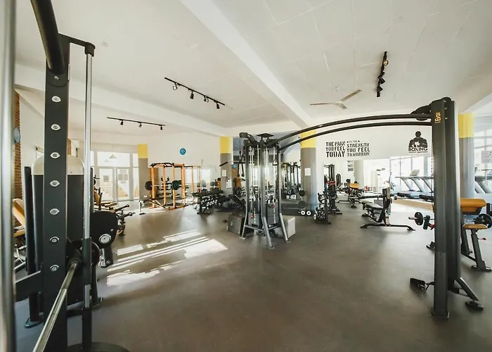 Two Bedroom In Caesar & Spa, Long Perivolia tou Trikomou