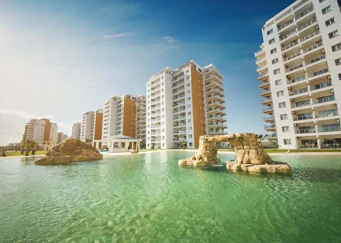 Two Bedroom In Caesar & Spa, Long