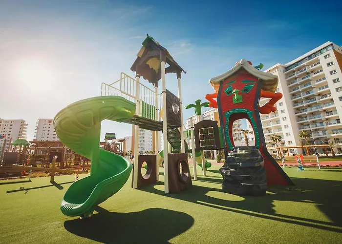 Two Bedroom In Caesar & Spa, Long Apartment *