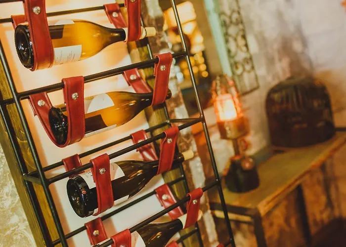 Two Bedroom In Caesar & Spa, Long *