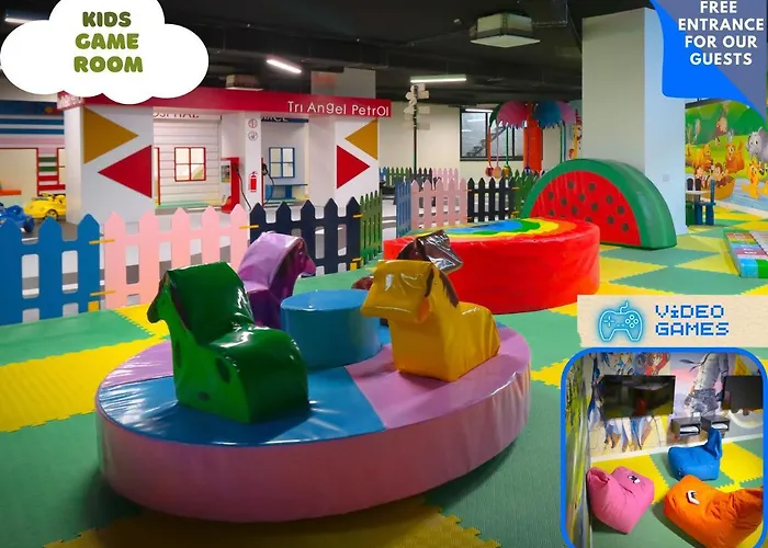 Two Bedroom In Caesar & Spa, Long